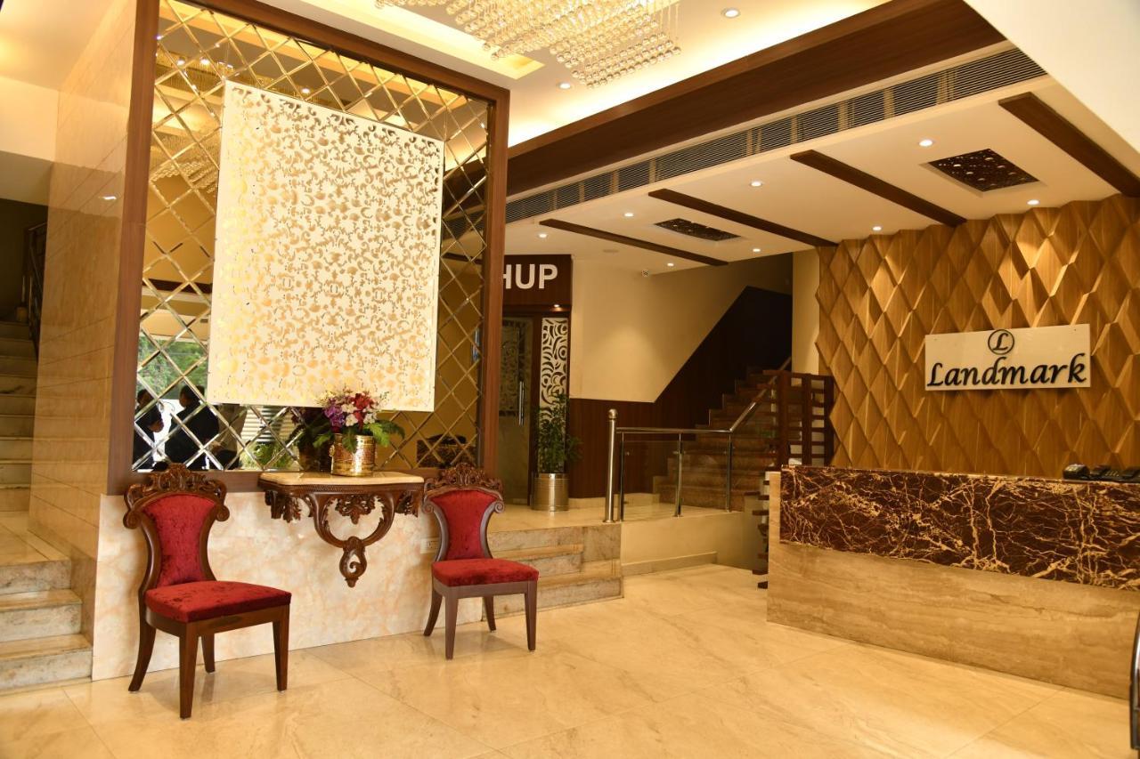 Hotel Landmark Gwalior Ngoại thất bức ảnh