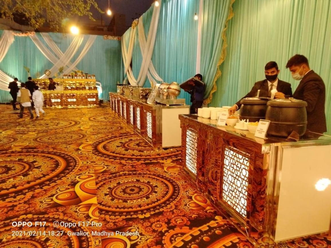Hotel Landmark Gwalior Ngoại thất bức ảnh