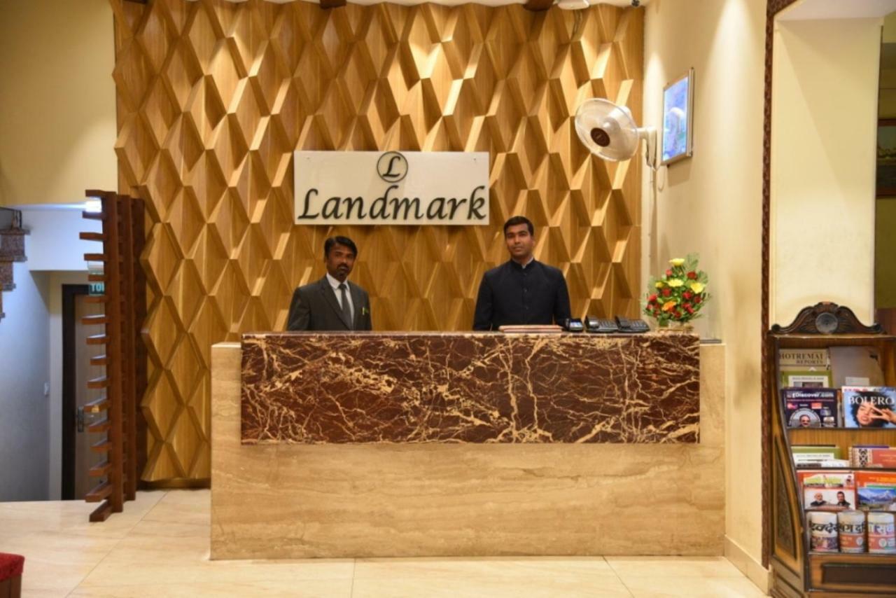 Hotel Landmark Gwalior Ngoại thất bức ảnh